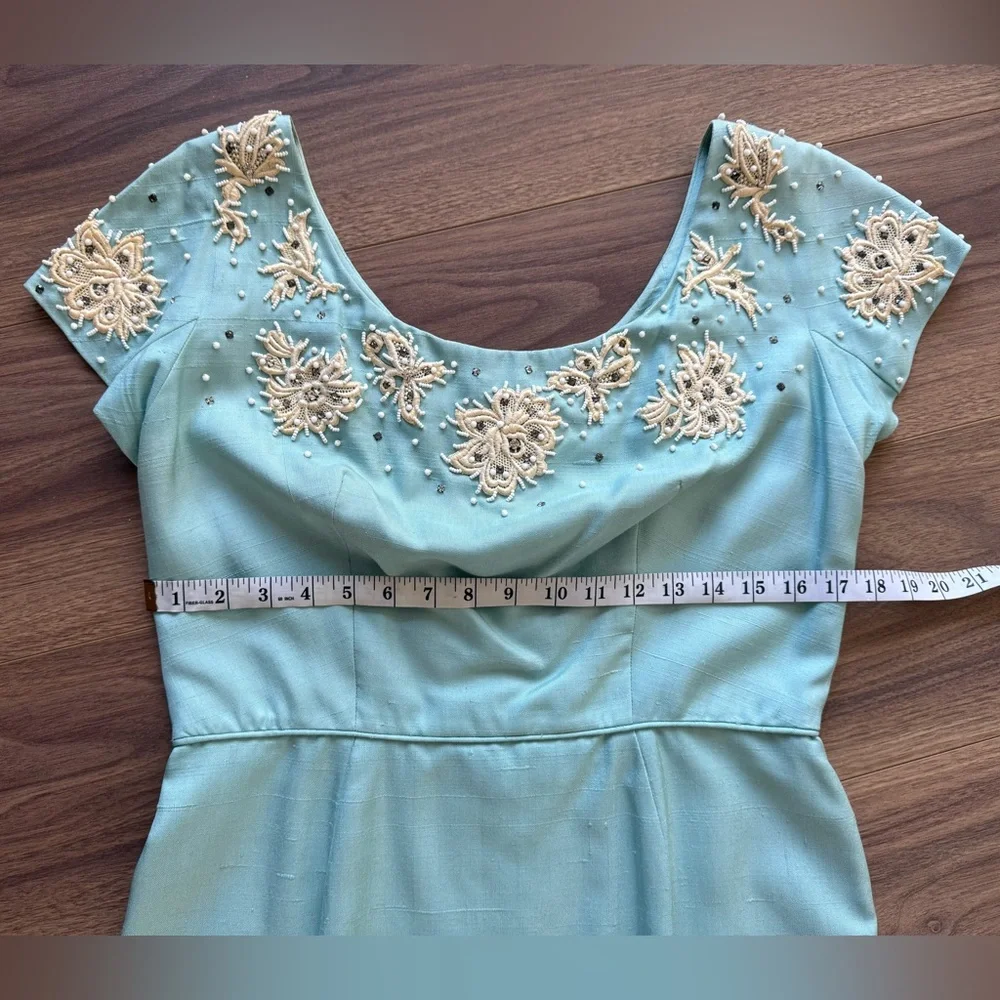 Vintage 50s 60s Baby Blue Hand Beaded Sheath Dress Lace Rhinestone Cocktail M/L - Picture 13 of 16